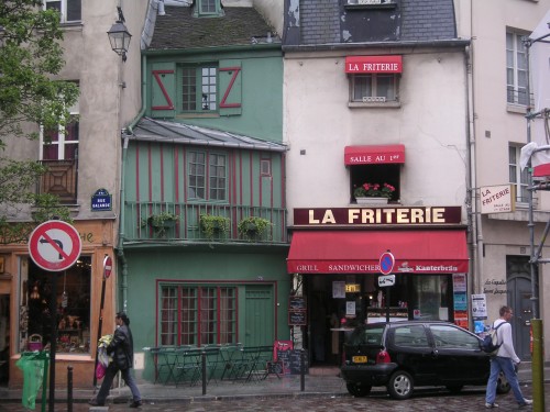 Paris street scene photo
