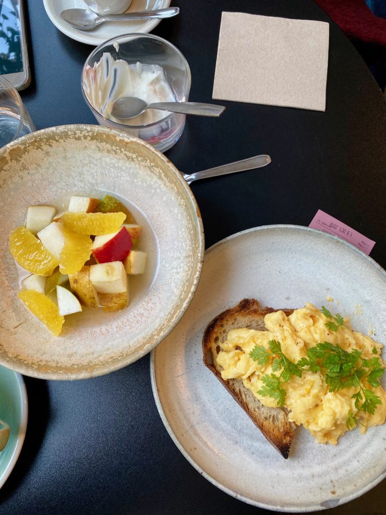breakfast pears and eggs